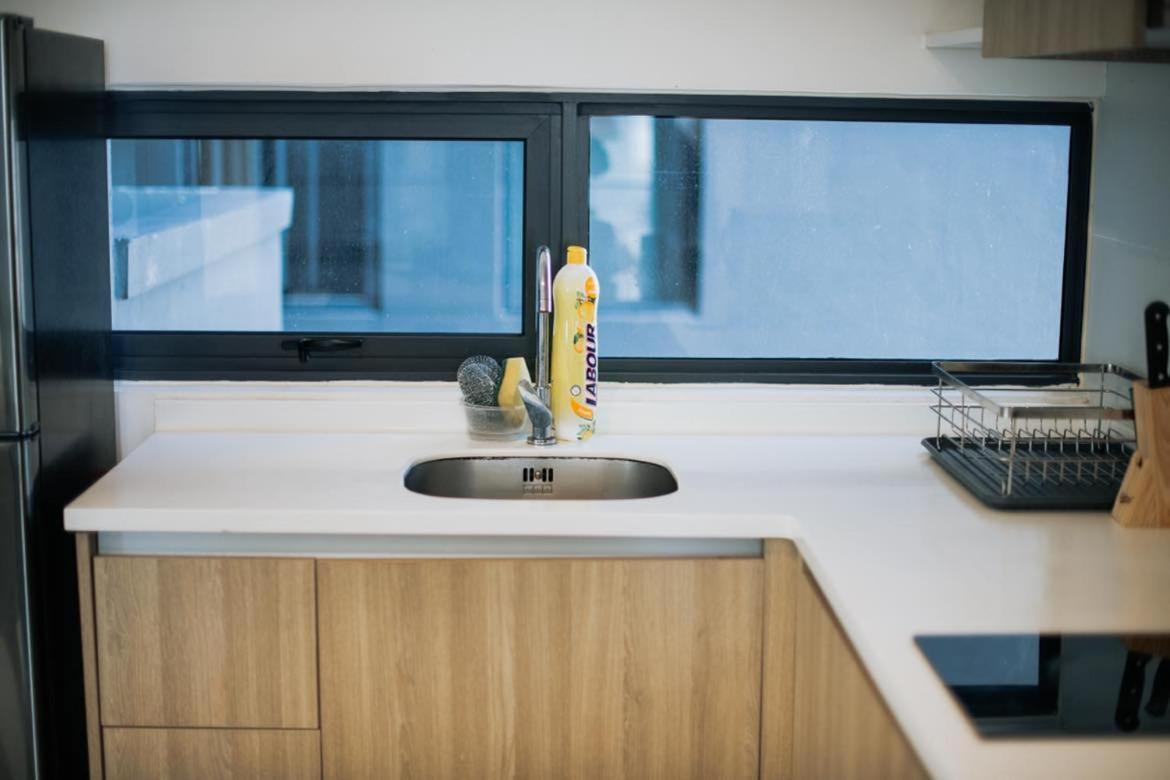 The Pine, 3Br Seaview By Wstay @ Tropicana 218 Macalister Джорджтаун Экстерьер фото