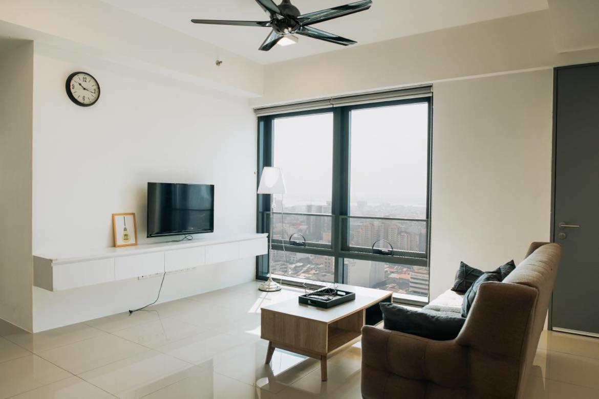 The Pine, 3Br Seaview By Wstay @ Tropicana 218 Macalister Джорджтаун Экстерьер фото
